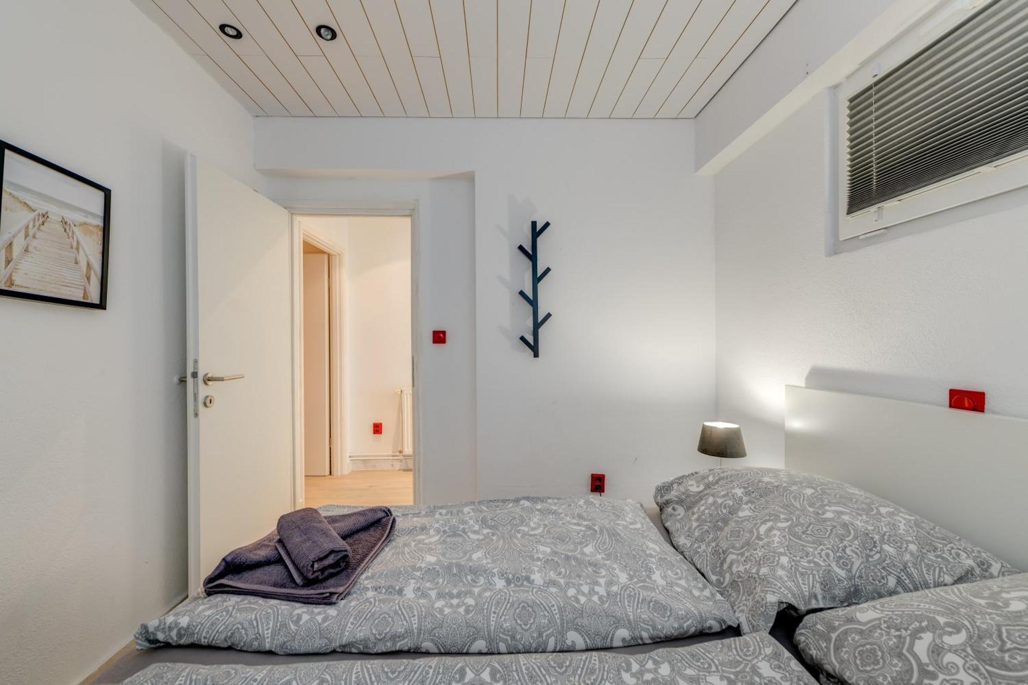Apartments With Pool Vrdoljak Omiš Extérieur photo
