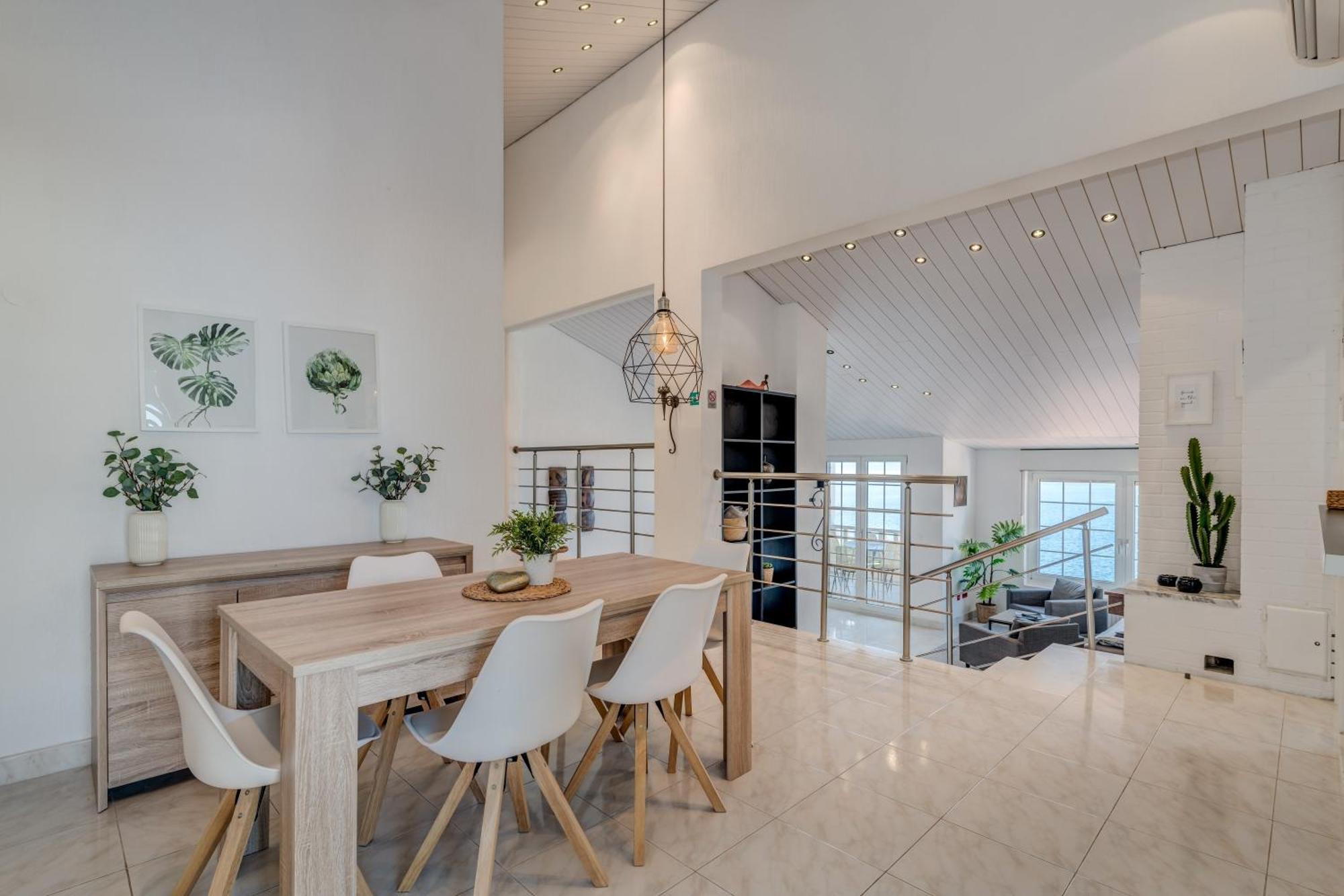 Apartments With Pool Vrdoljak Omiš Chambre photo